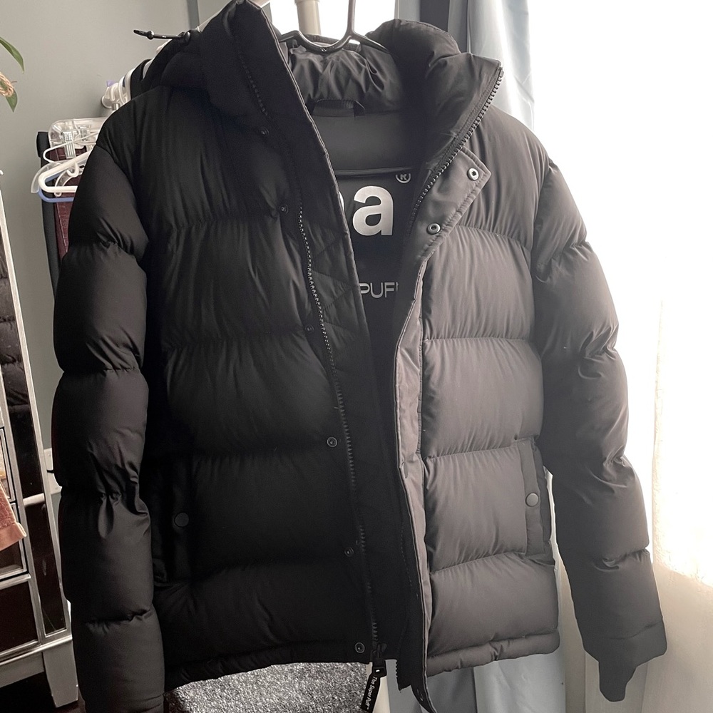 Aritzia Super Puff